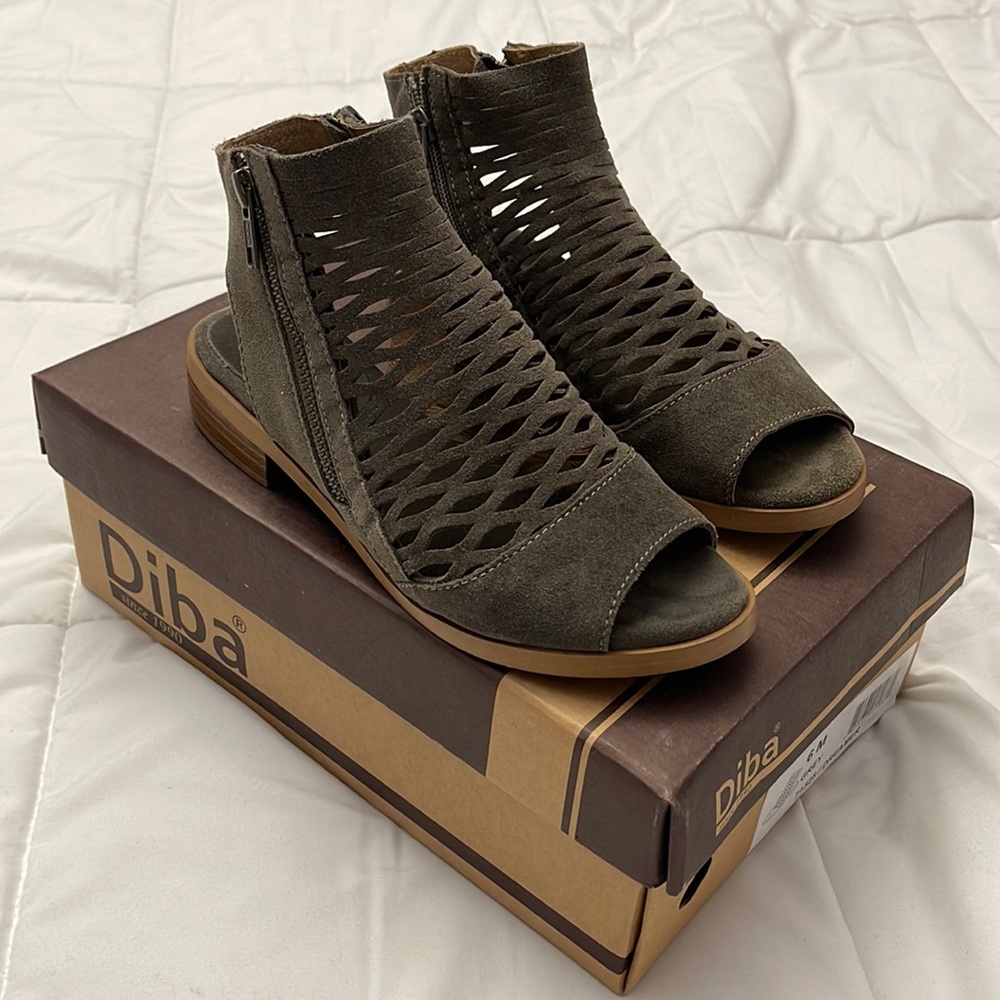 Diba suede sandal